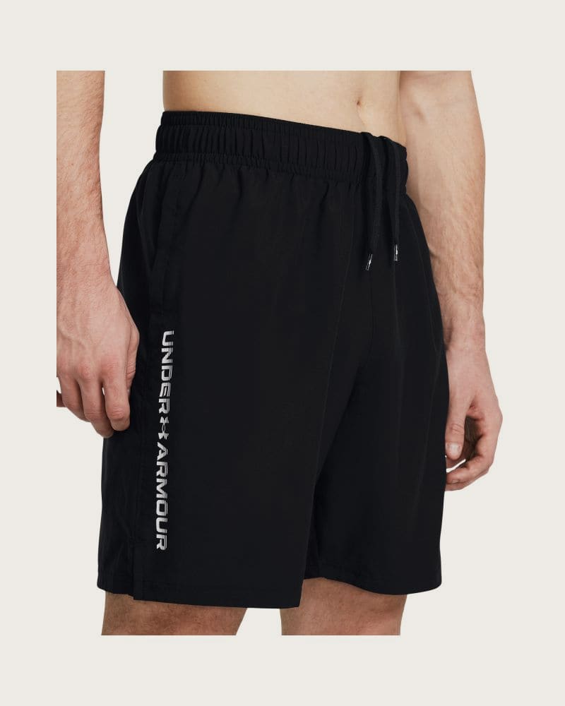 Pánske tréningové kraťasy UNDER ARMOUR UA Tech Woven Wordmark Short-BLK – fotka 2