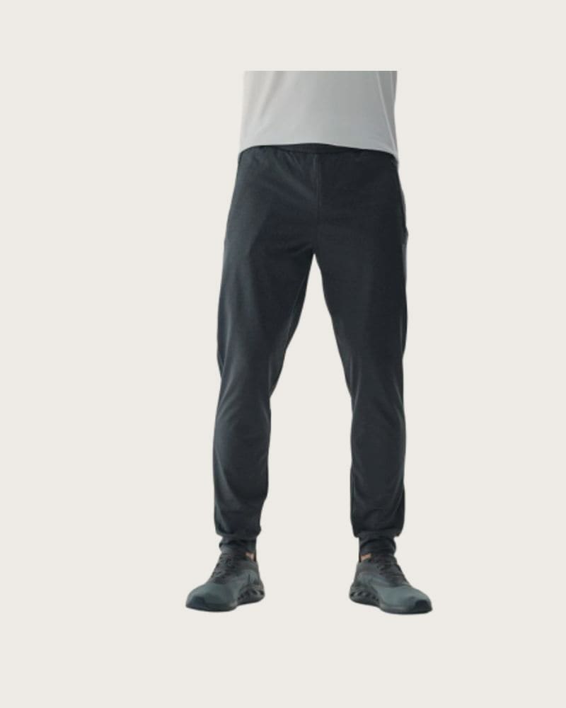 Pánske zateplené tepláky 4F TROUSERS FNK-WAW24TFTRM681-22M-ANTHRACITE MELANGE