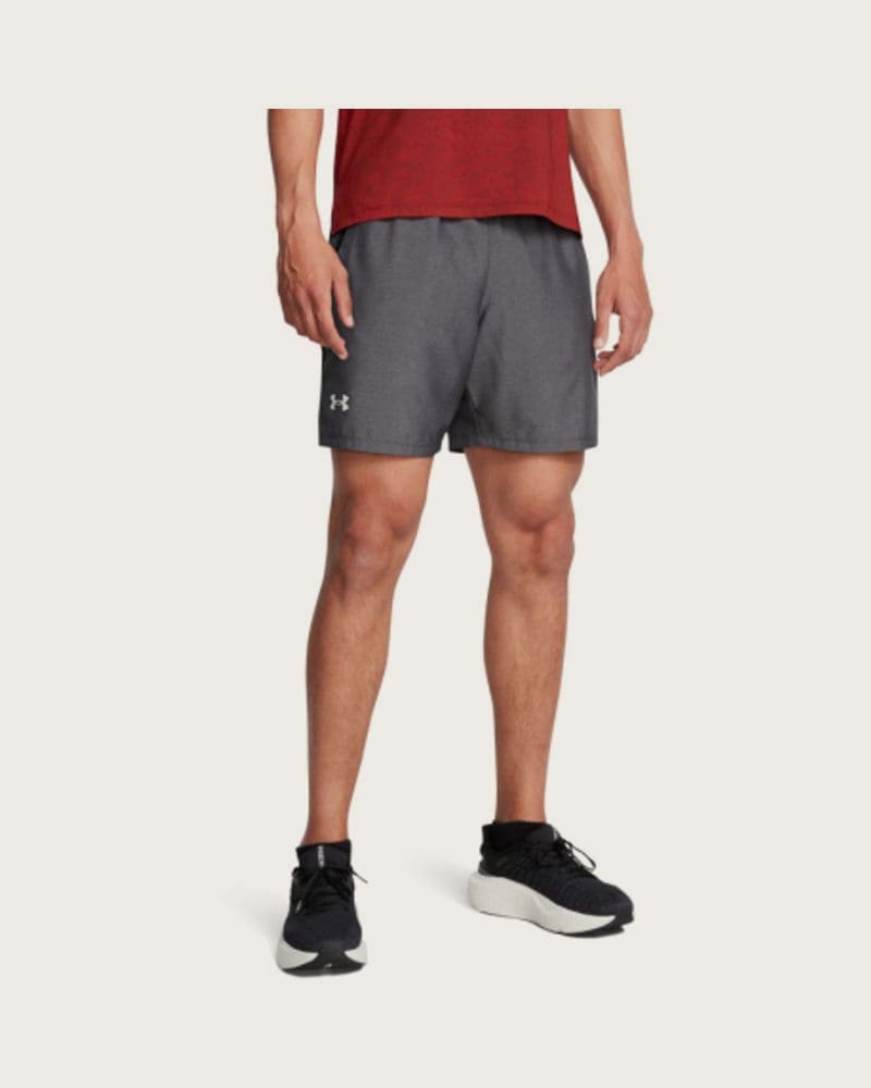Pánske tréningové kraťasy UNDER ARMOUR UA LAUNCH 7 HEATHER SHORTS-BLK