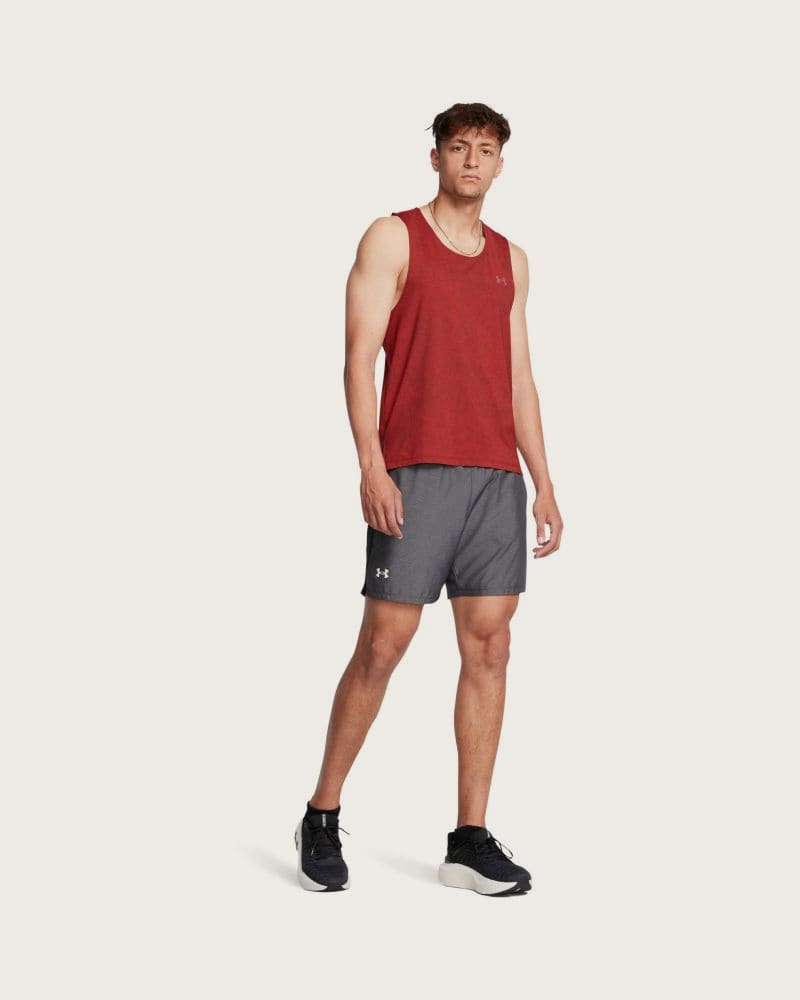 Pánske tréningové kraťasy UNDER ARMOUR UA LAUNCH 7 HEATHER SHORTS-BLK – fotka 3