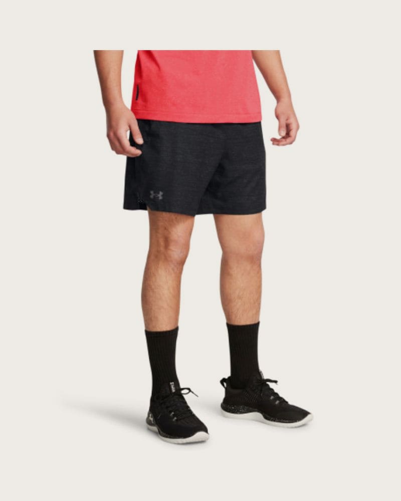 Pánske tréningové kraťasy UNDER ARMOUR UA Vanish Woven 6in Prnt Sts-BLK
