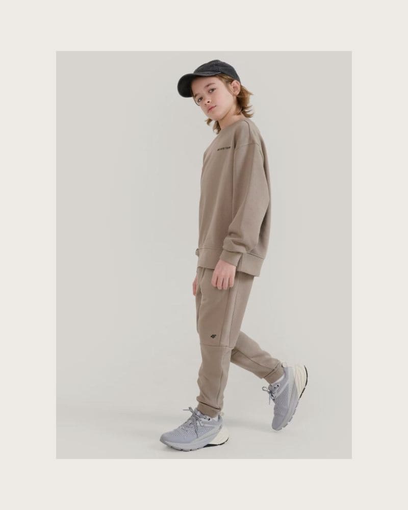 Chlapčenské tepláky 4F JUNIOR TROUSERS CAS M1103-83S-BEIGE – fotka 3