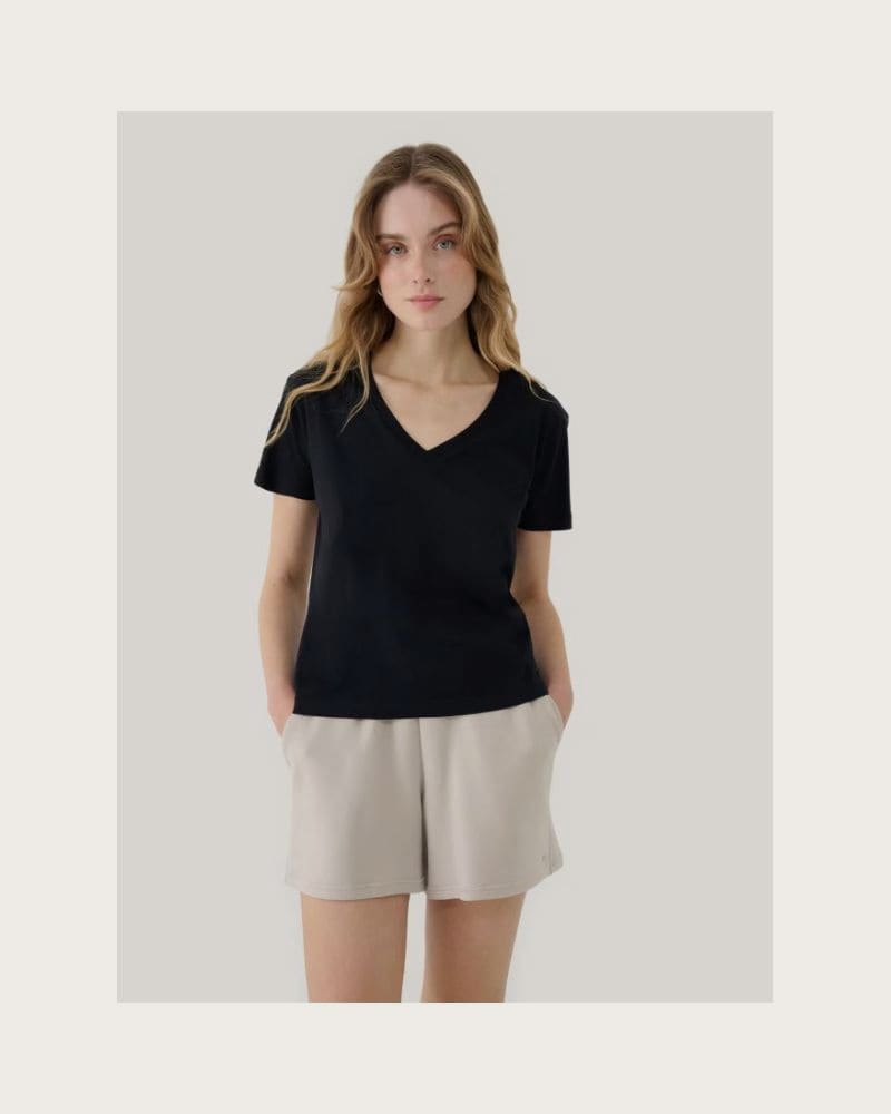 Dámske kraťasy 4F SHORTS CAS F540-83S-BEIGE – fotka 2