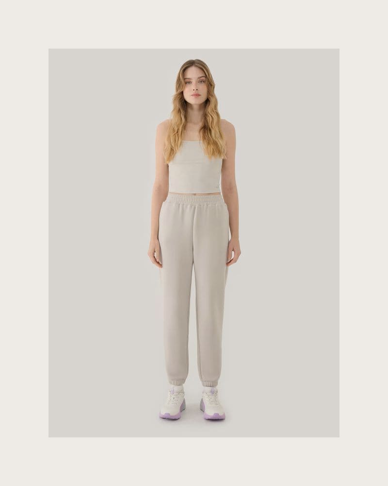 Dámske tepláky 4F TROUSERS CAS F1010-83S-BEIGE – fotka 3