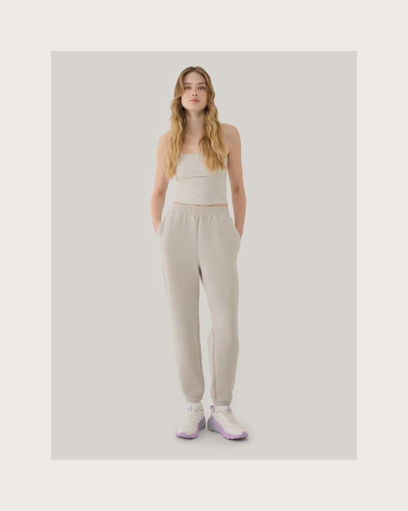 Dámske tepláky 4F TROUSERS CAS F1010-83S-BEIGE – fotka 4