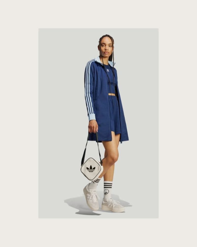 Dámske kraťasy ADIDAS ORIGINALS ESS SHORTS-NINDIG – fotka 3