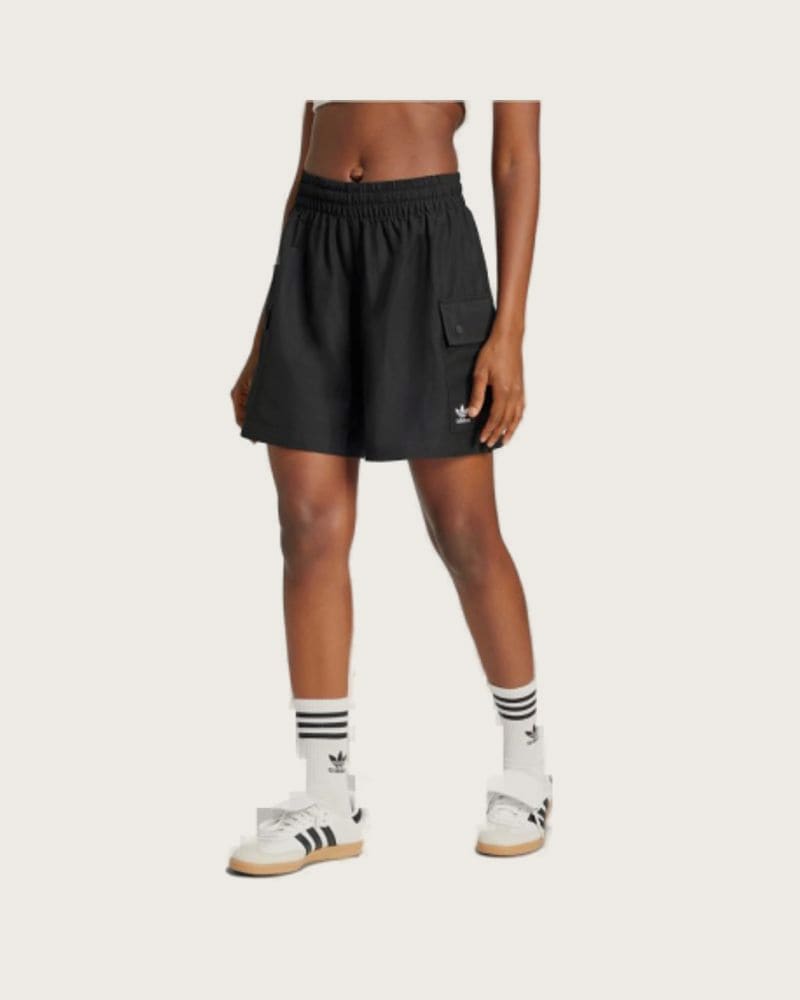 Dámske kraťasy ADIDAS ORIGINALS ESS C SHORTS-BLACK