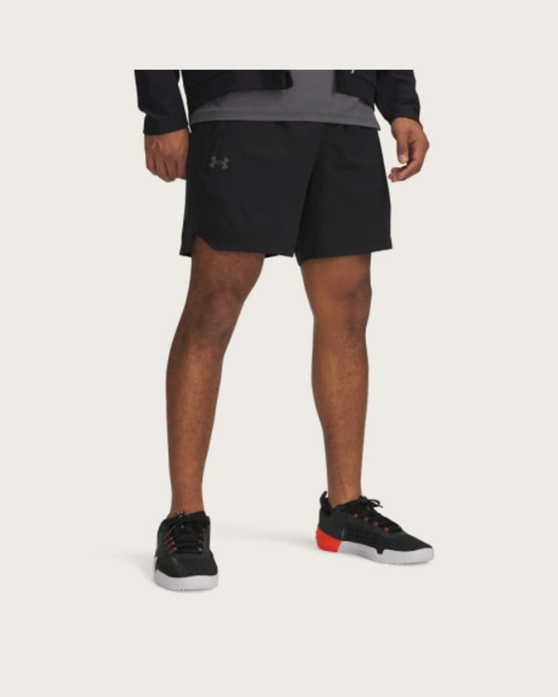Pánske tréningové kraťasy UNDER ARMOUR Vanish Woven 6in Graphic Sts-BLK