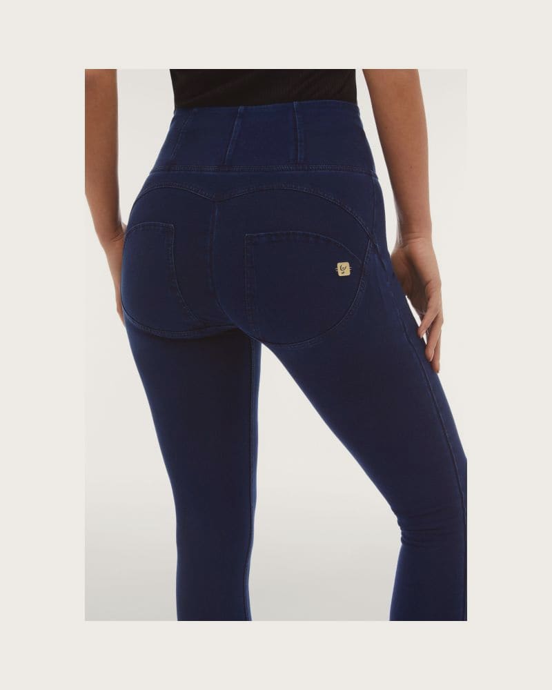 Dámske jeggings nohavice FREDDY WR.UP® skinny high waist push up jeggings in organic fabric-Blue – fotka 4