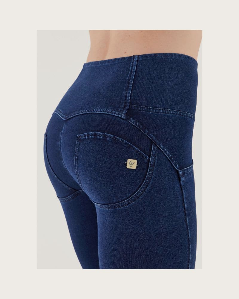 Dámske jeggings nohavice FREDDY WR.UP® superskinny push up 7 8 jeggings with high waist and buttons-Blue – fotka 4