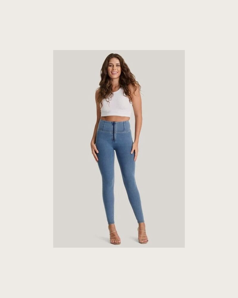 Dámske jeggings nohavice FREDDY WR.UP® skinny high waist push up jeggings in organic fabric-Blue – fotka 2