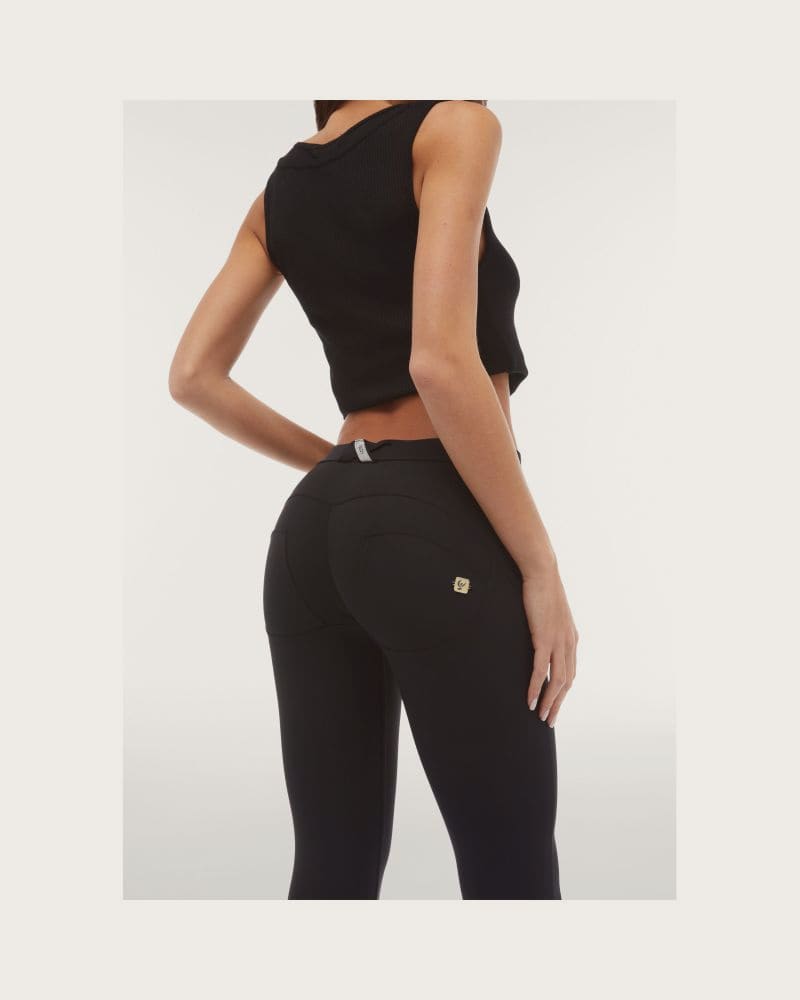 Dámske jeggings nohavice FREDDY WR.UP® breathable bioactive push-up skinny trousers-Black – fotka 6
