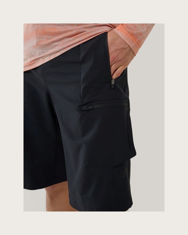 Pánske tréningové kraťasy 4F SHORTS FNK-WSS25TFSHM0886-20S-DEEP BLACK – fotka 3