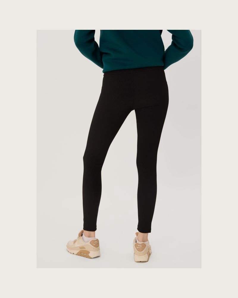 Dámske legíny VOLCANO N-LISBONA-700-BLACK – fotka 2