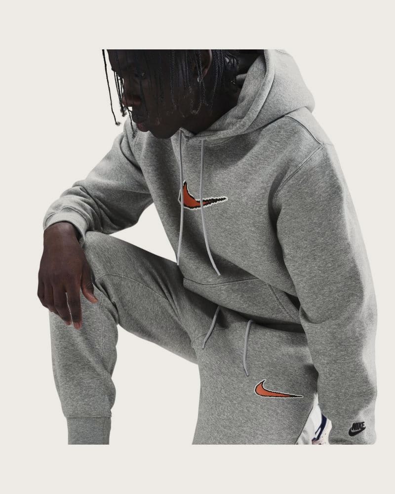 Pánske tepláky NIKE M NK CLUB BB JGGR NEO VARSITY – fotka 2