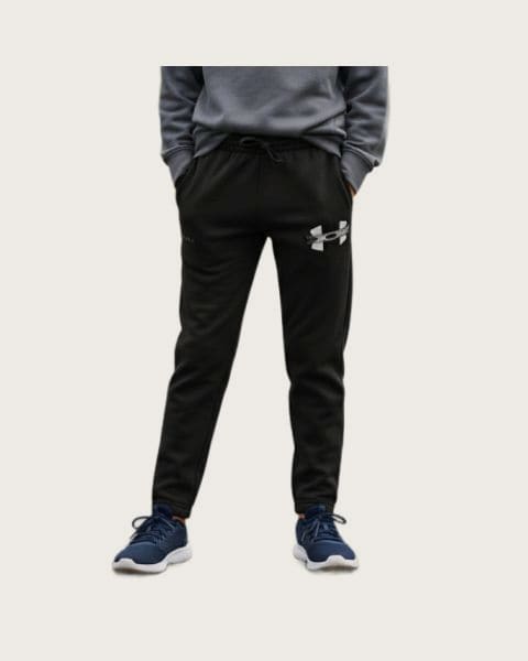 Chlapčenské zateplené tepláky UNDER ARMOUR UA Rival Flc Cblck Grphc Jgr