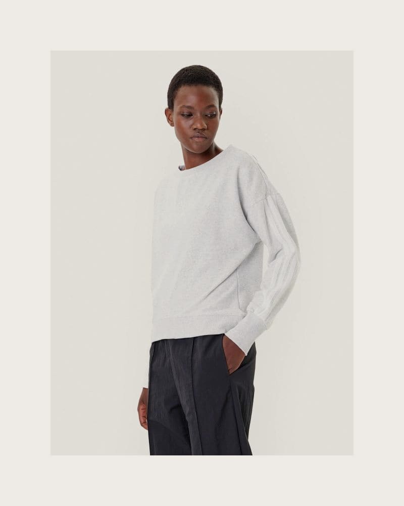 Dámska mikina ADIDAS W CO FT SWT LGREYH WHITE – fotka 2