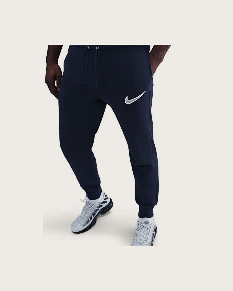 Pánske tepláky NIKE M NK CLUB BB JGGR NEO VARSITY OBSIDIAN OBSIDIAN BLACK – fotka 4