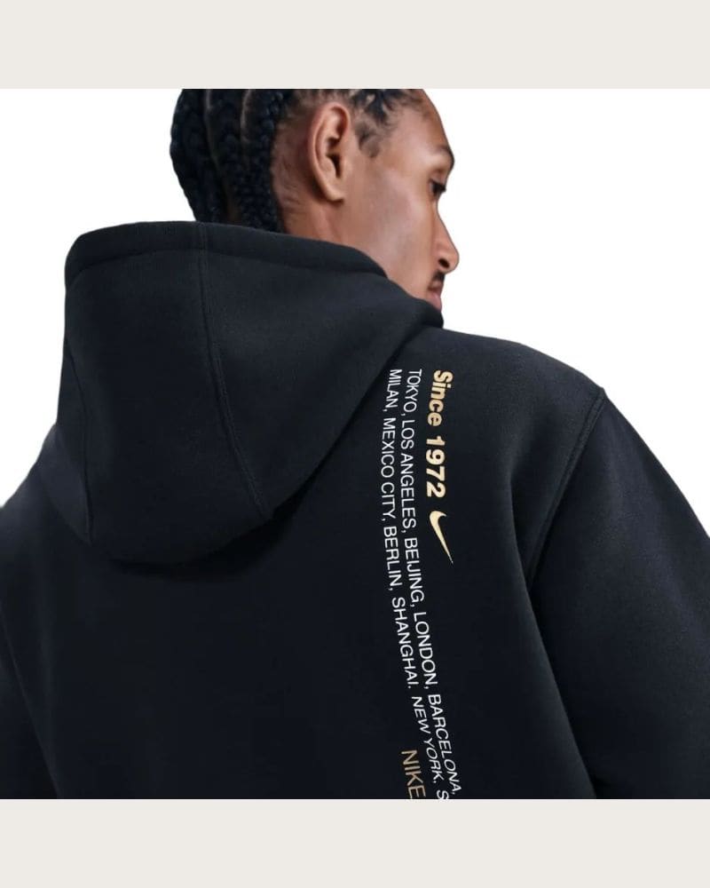 Pánska mikina s kapucňou NIKE M NK CLUB BB PO HDY SWSH SPORT BLACK METALLIC GOLD – fotka 3