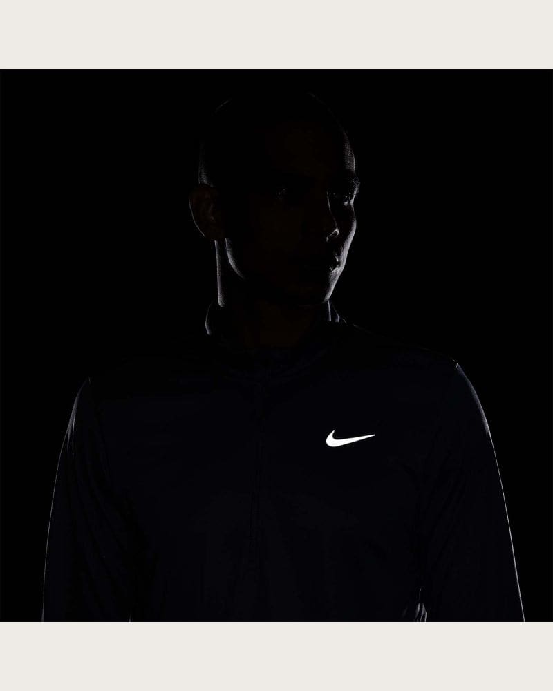 Pánska bežecká mikina s 1 2 zipsom NIKE M NK DF PACER TOP HZ SMOKE GREY REFLECTIVE SILV – fotka 7