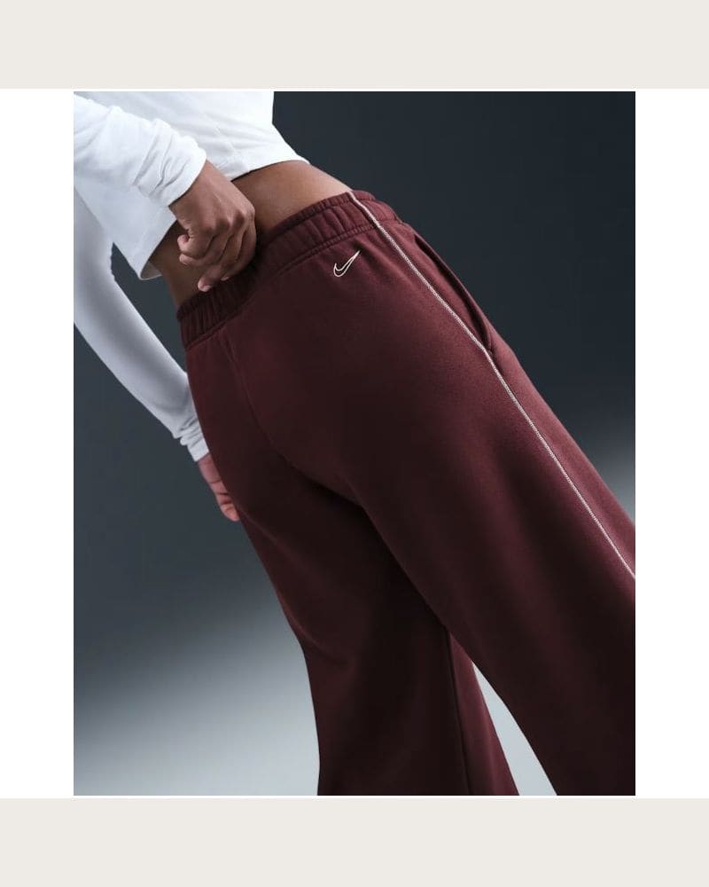Dámske tepláky NIKE W NSW PHNX FLC LOGO WIDE LEG BURGUNDY CRUSH – fotka 2