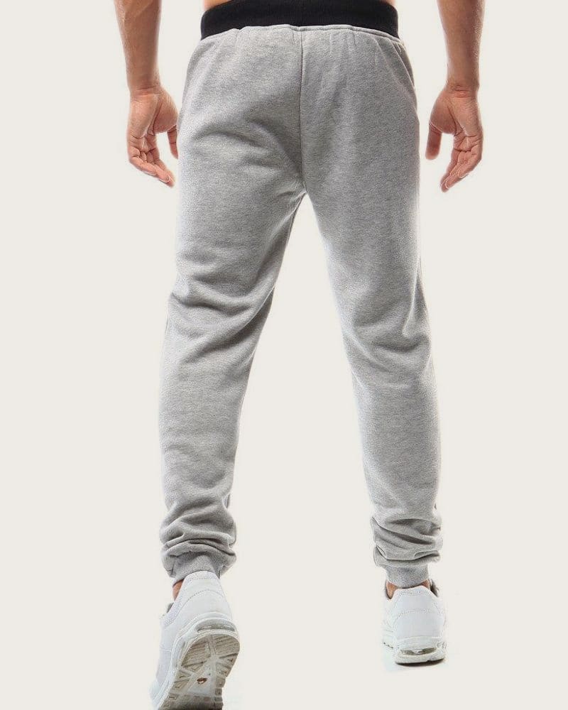 Trendy pánske tepláky v šedom prevedení – fotka 7
