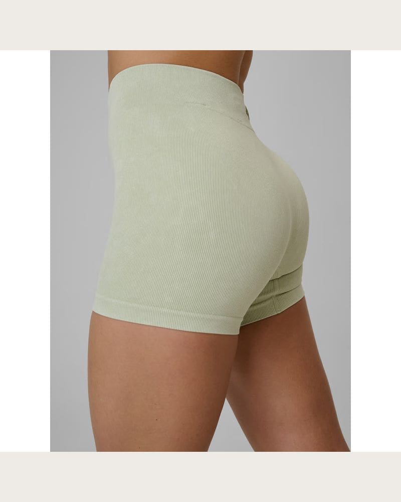 Dámske tréningové kraťasy 4F SHORT TIGHTS FNK F072-42A LIGHT GREEN ALLOVER – fotka 8