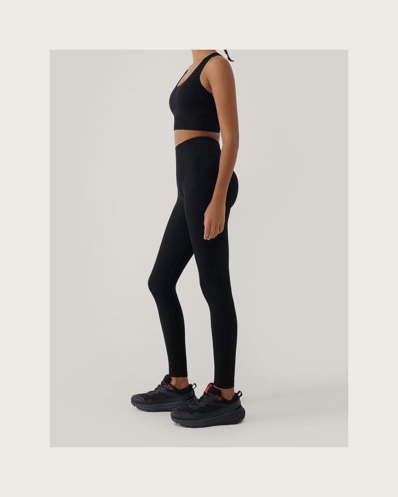 Dámske legíny 4F TIGHTS FNK F420-20S-DEEP BLACK – fotka 5