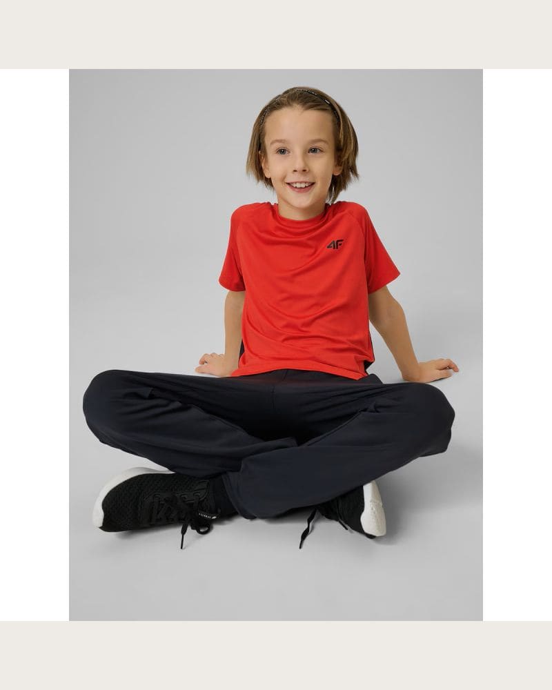 Chlapčenské tréningové tepláky 4F JUNIOR TROUSERS FNK M1152-20S-DEEP BLACK – fotka 6