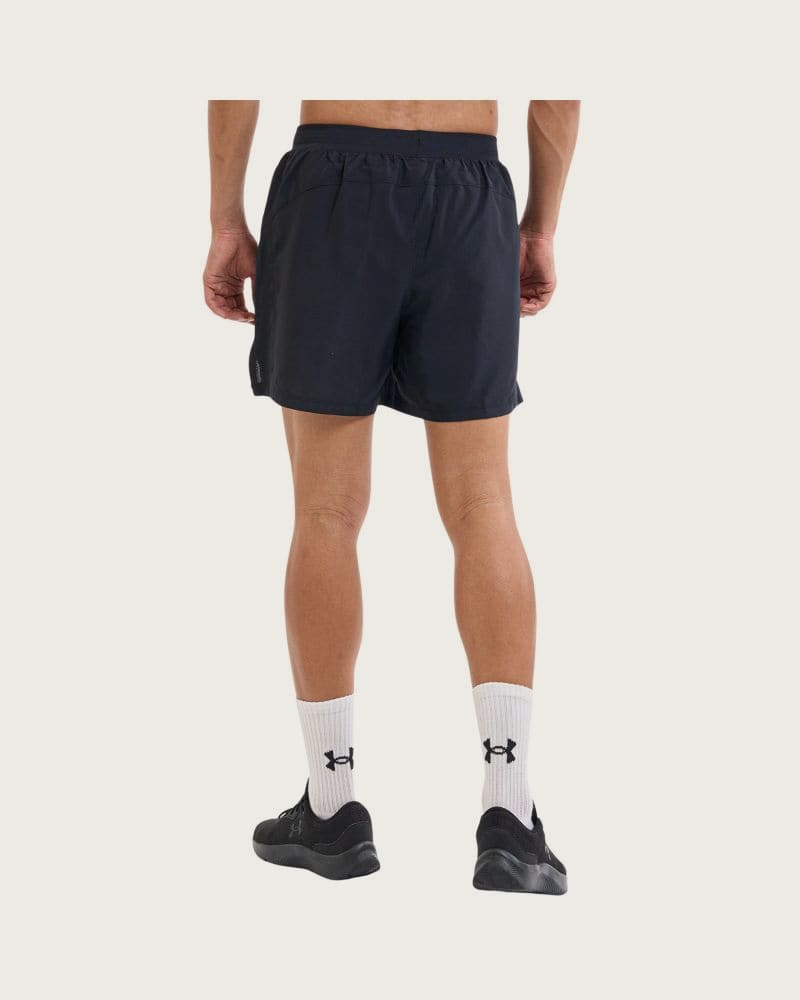 Pánske tréningové kraťasy UNDER ARMOUR UA LAUNCH 5 inch SHORTS-BLK – fotka 3