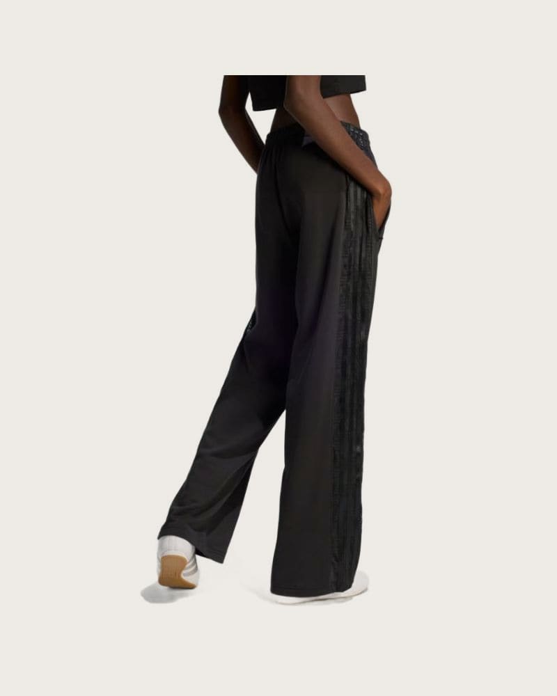 Dámske tepláky ADIDAS ORIGINALS FIREBIRD LACETPBLACK – fotka 2