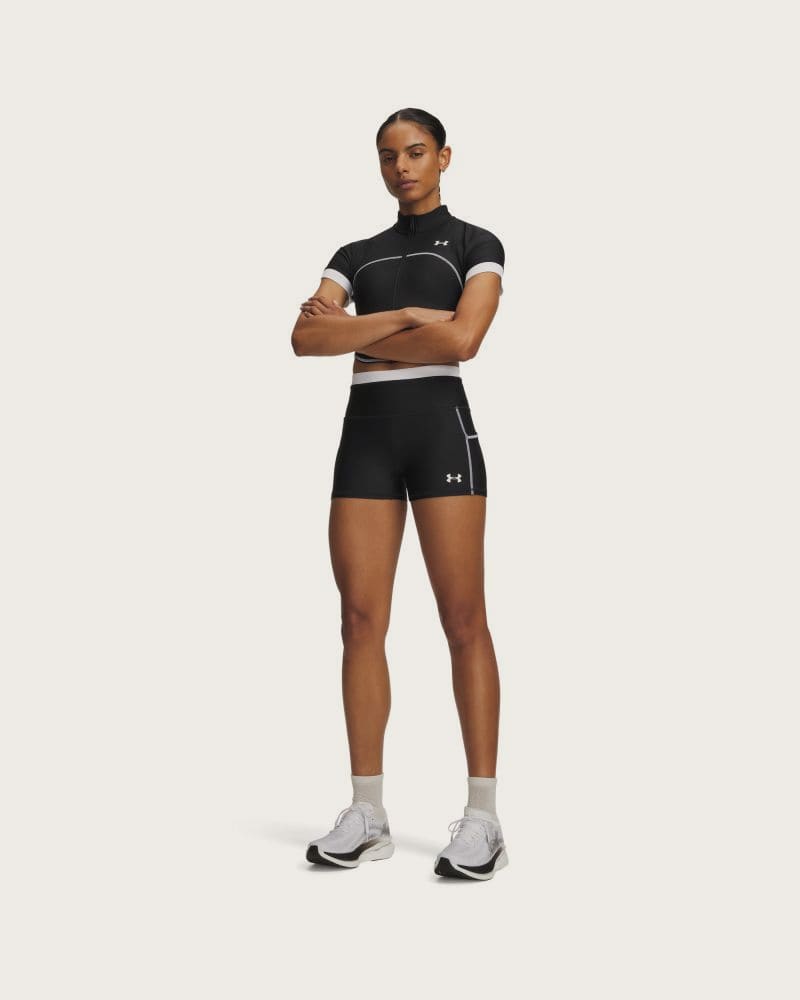 Dámske tréningové kraťasy UNDER ARMOUR UA HeatGear Novelty Shorty – fotka 3