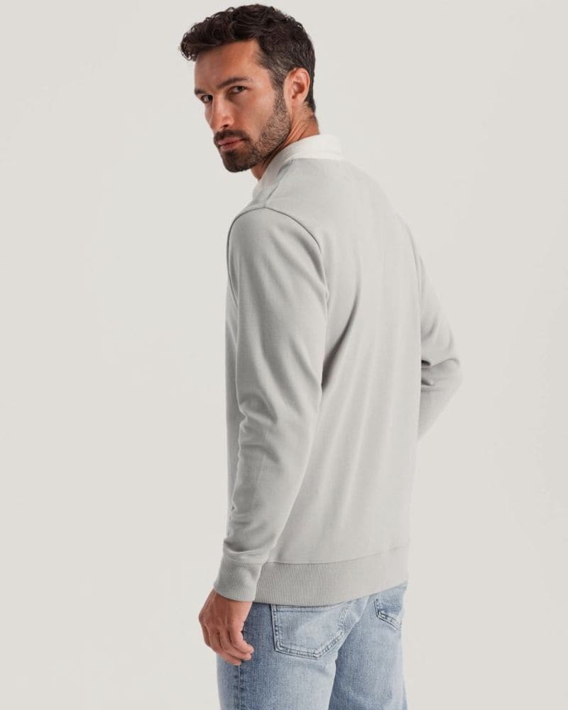 Elegantná popolavá mikina s polo golierom – fotka 2