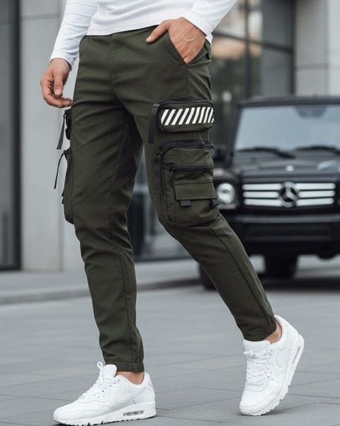 Nadčasové zelené joggery