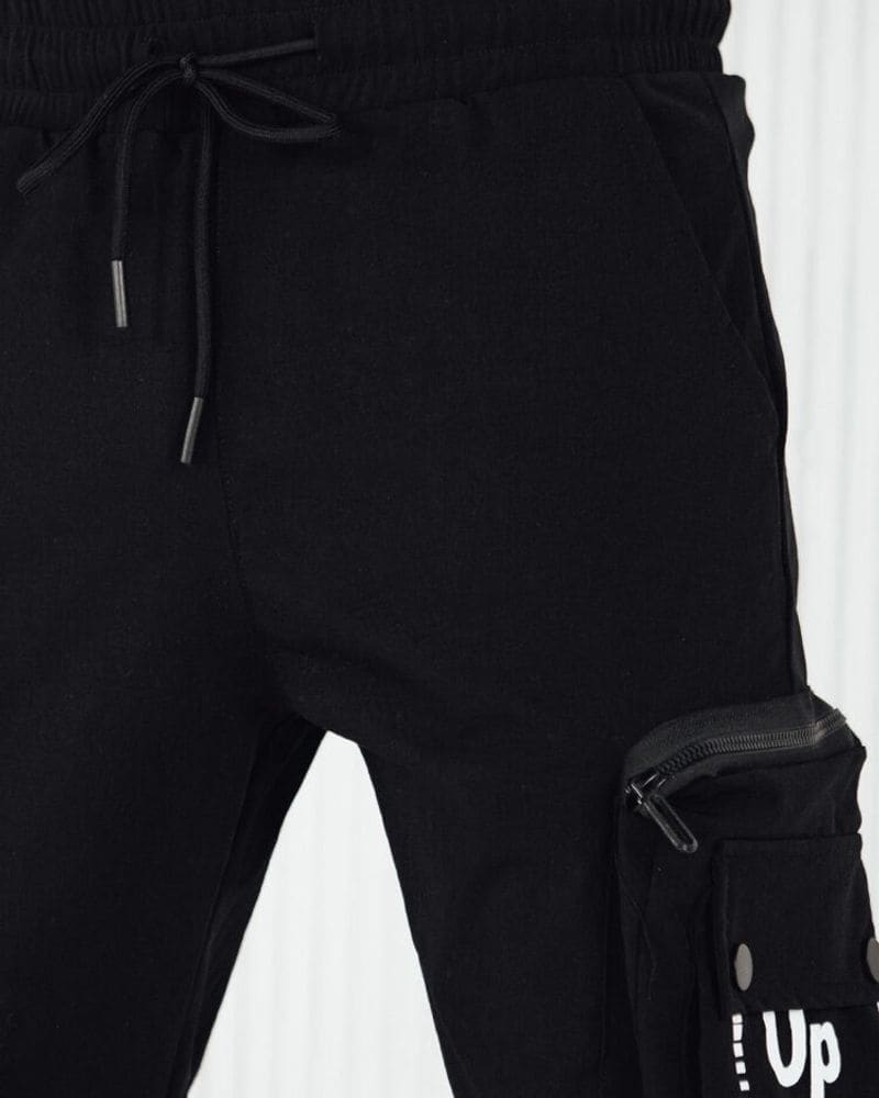 Trendy čierne pánske kapsáčové joggery UP – fotka 7