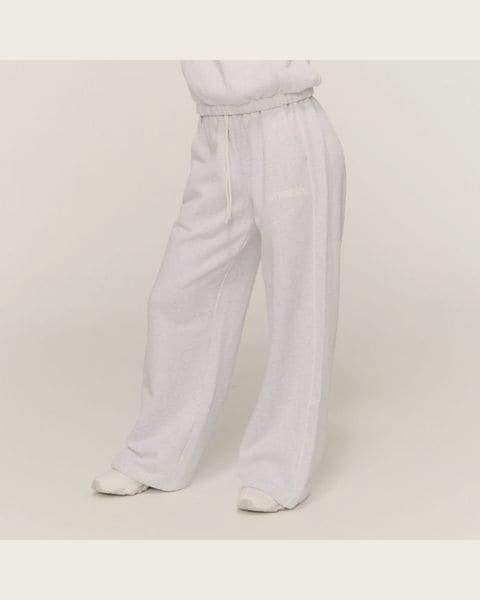 GymBeam Dámske tepláky Varsity Grey L