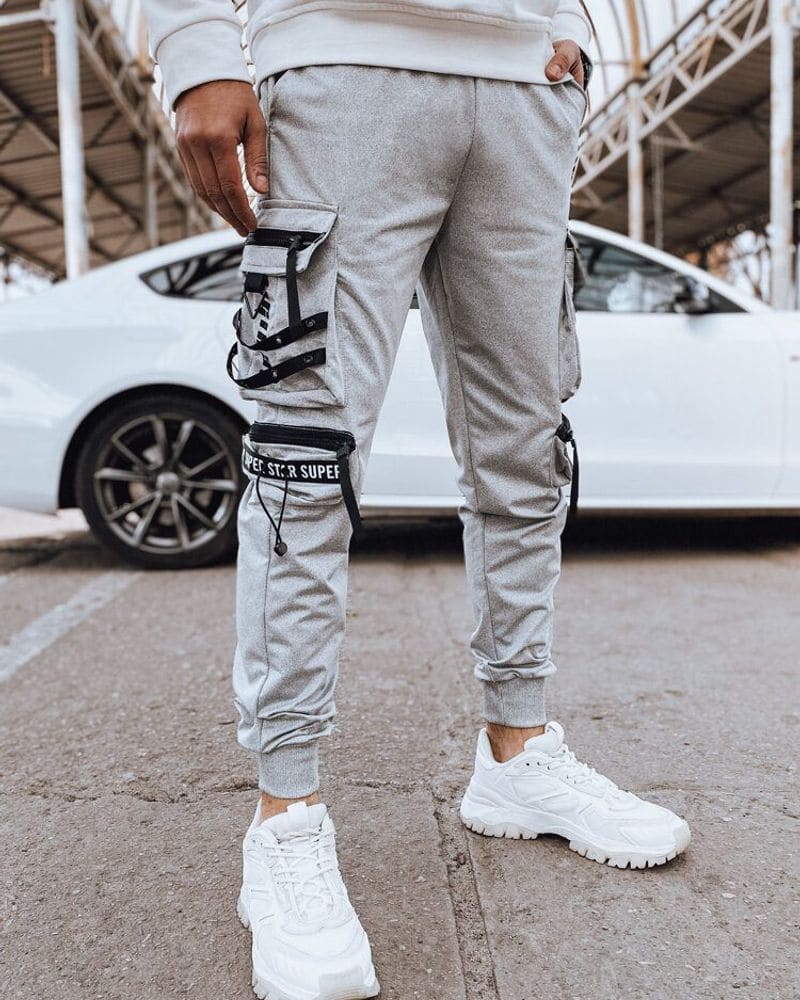 Trendy sivé joggery s vreckami – fotka 3