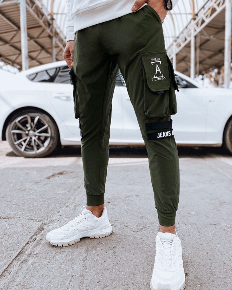 Pútavé zelené kapsáčové joggery – fotka 4