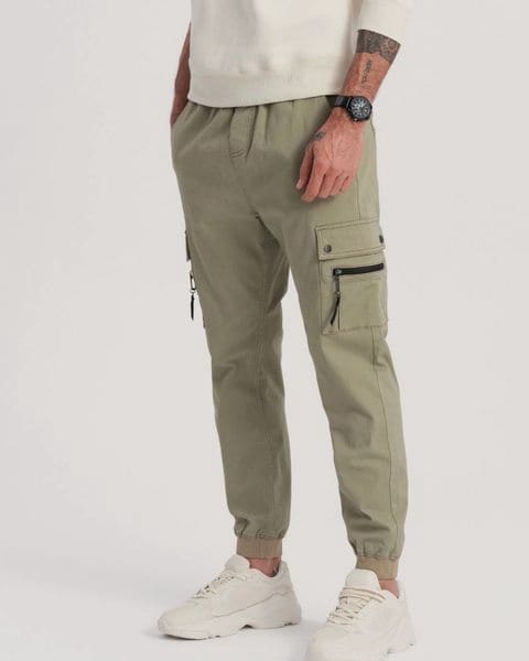 Trendové khaki joggery