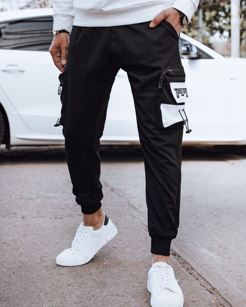 Originálne čierne kapsáčové joggery