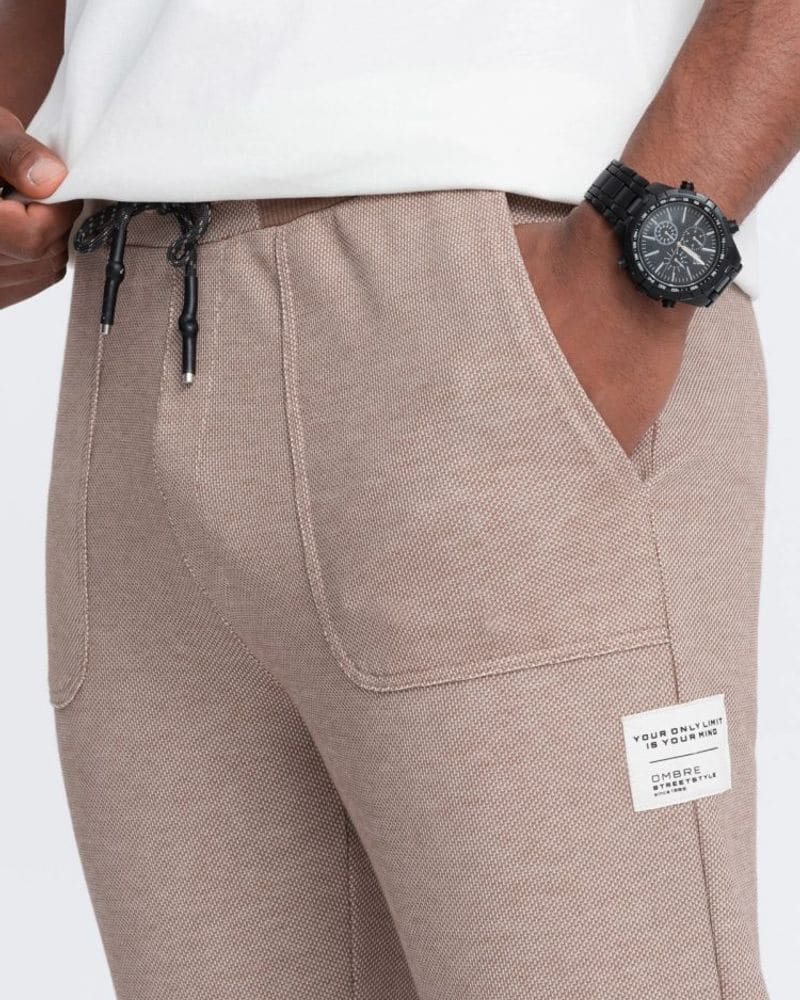 Trendy kávové pletené tepláky – fotka 4