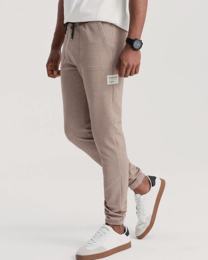 Trendy kávové pletené tepláky – fotka 6