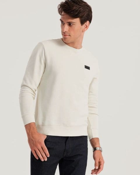 Trendy krémová mikina s nášivkou