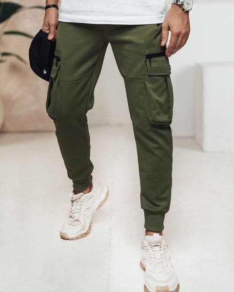 Trendy zelené kapsáčové joggery