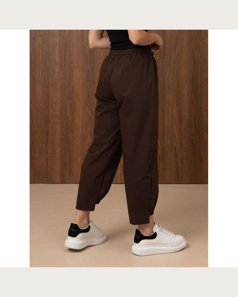 Dámske hnedé joggery – fotka 3