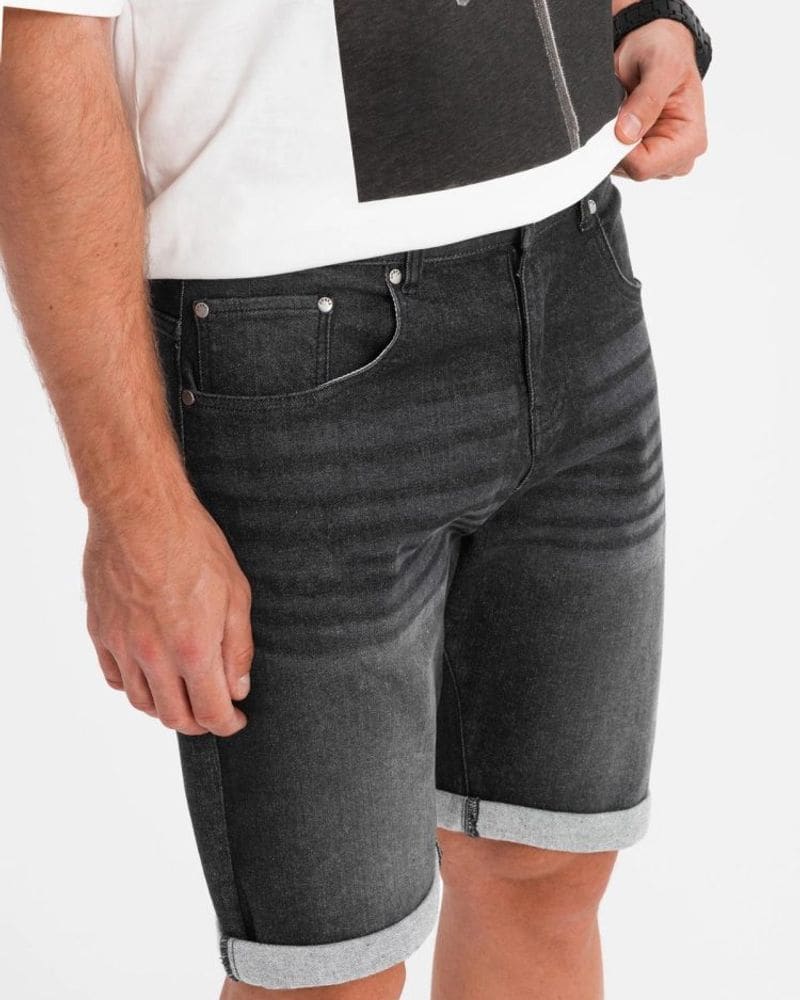 Moderné čierne rifľové kraťasy