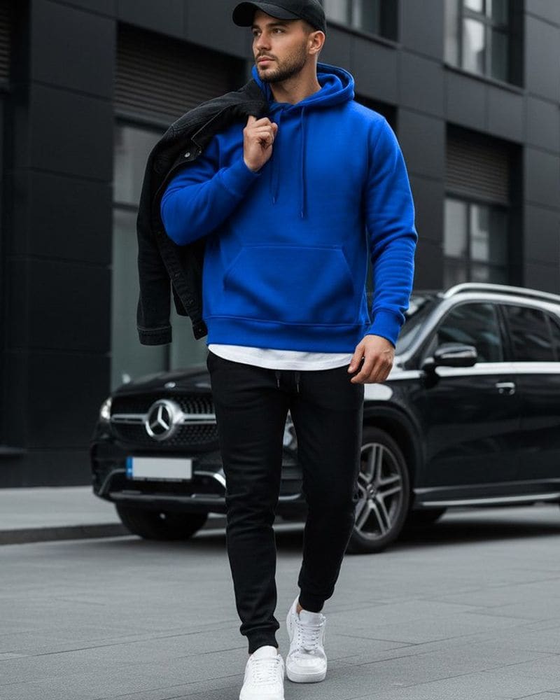 Trendy jednoduchá modrá mikina – fotka 4