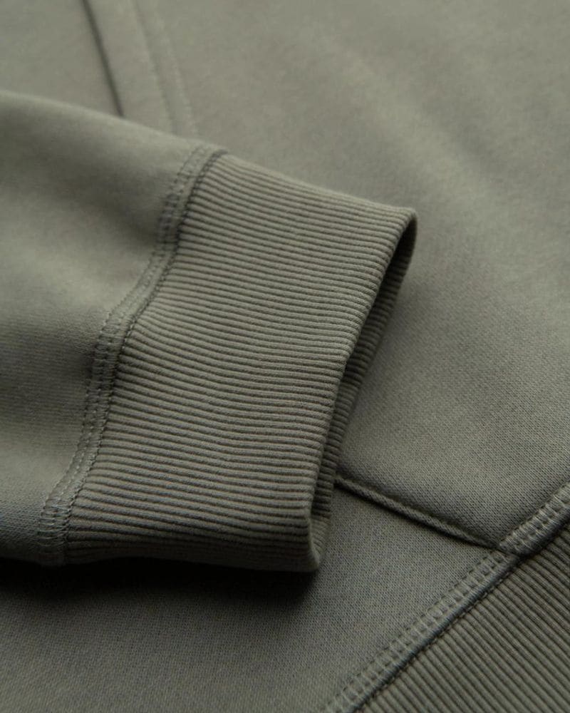 Cool khaki mikina s kapucňou a nápisom na hrudi – fotka 8