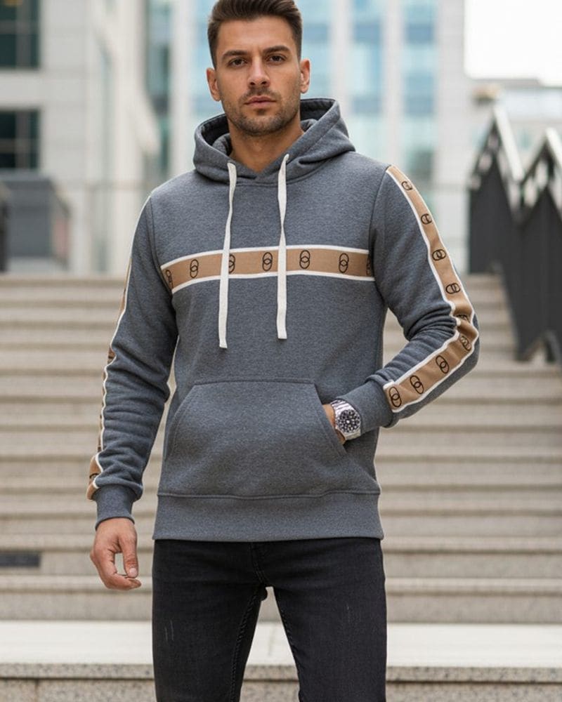 Trendy mikina pre mužov s kapucňou s ozdobným lemom