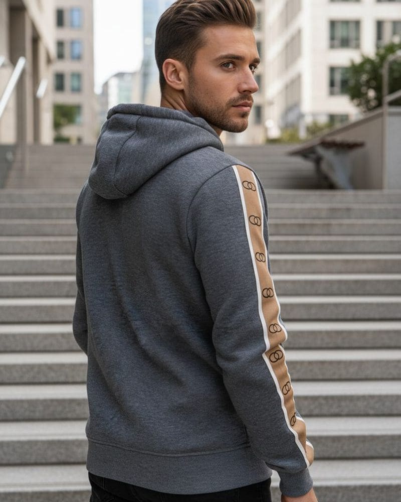 Trendy mikina pre mužov s kapucňou s ozdobným lemom – fotka 3
